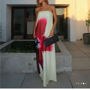 Chic Strapless Red and Cream Maxi Dress